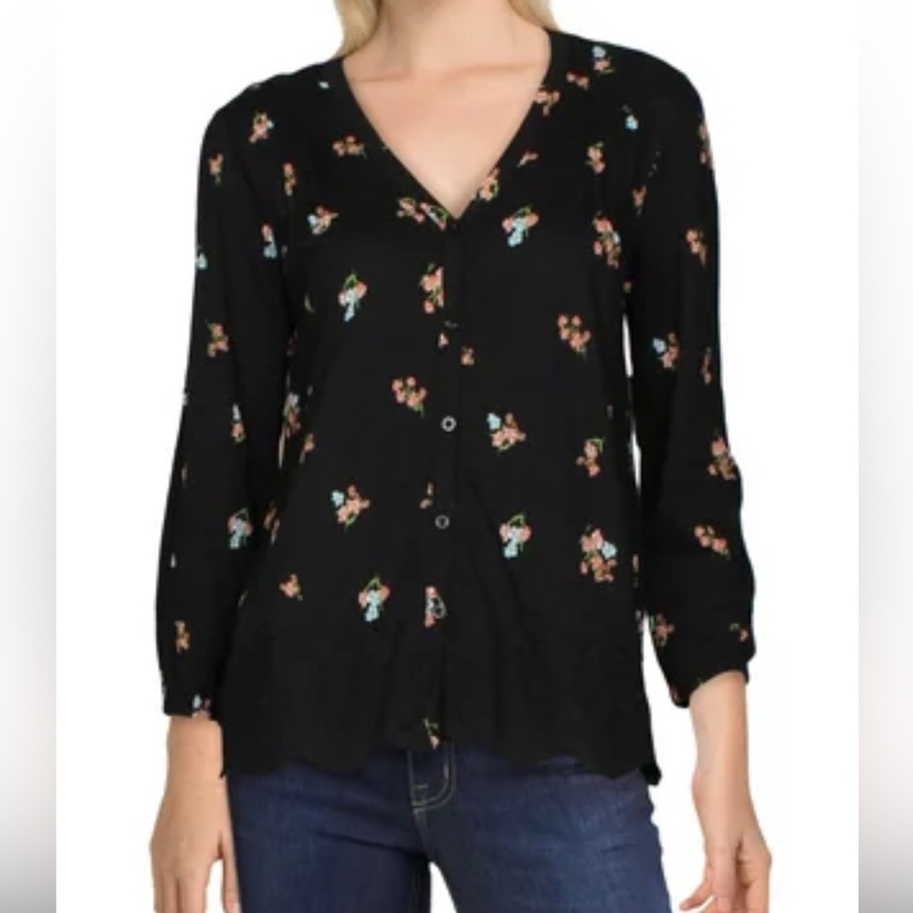 Lucky Brand Black Floral Elastic cuff long Sleeve Pleated Chest Mandala S